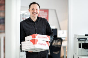 stade-werbe-agentur-fotograf-grafik-mitarbeiter-portrait-businessfotografie-unternehmen-5
