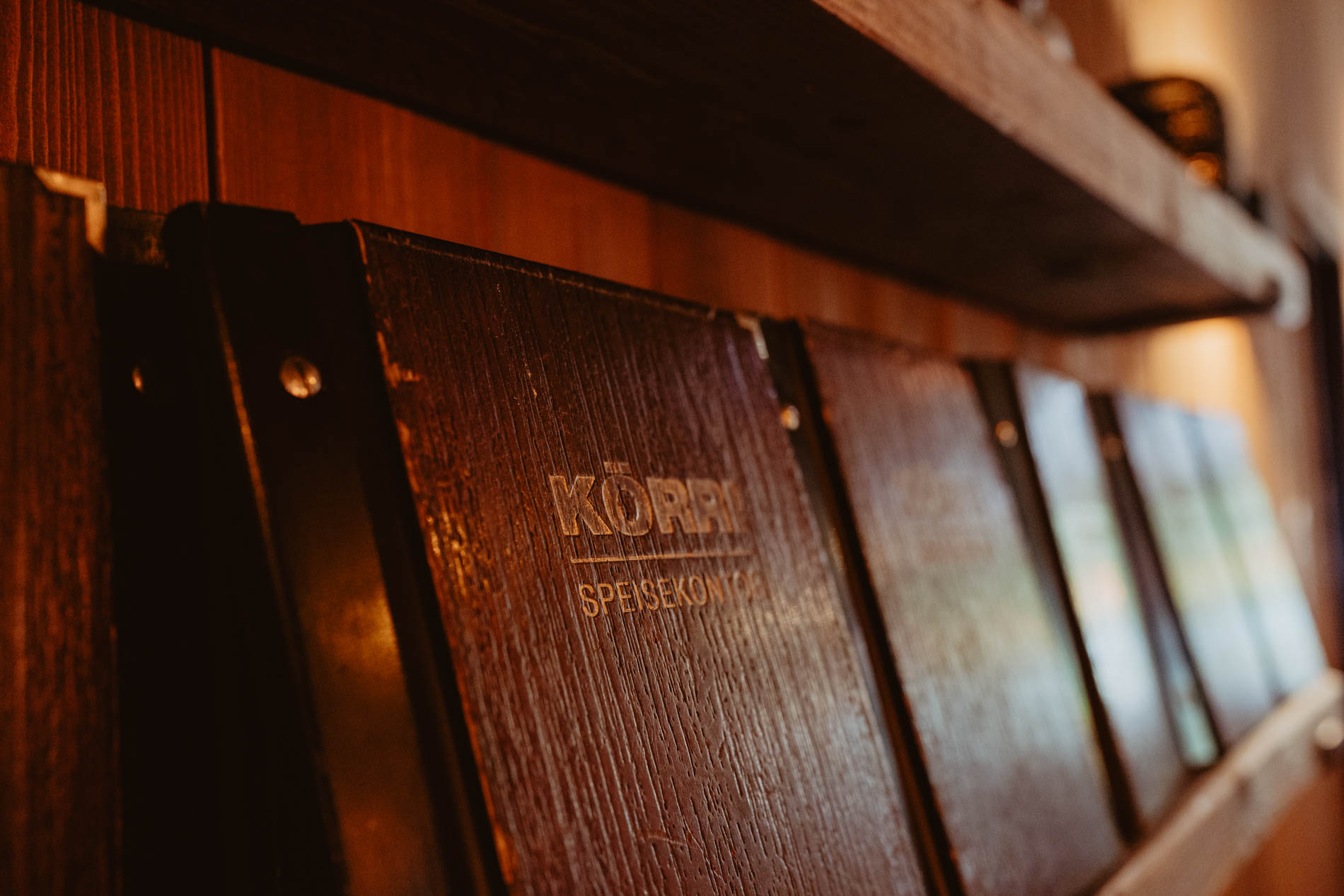 koerri-restaurant-hamburg-stade-werbeagentur-produktfotografie-keyvisual-businessfotografie-unternehmen-4